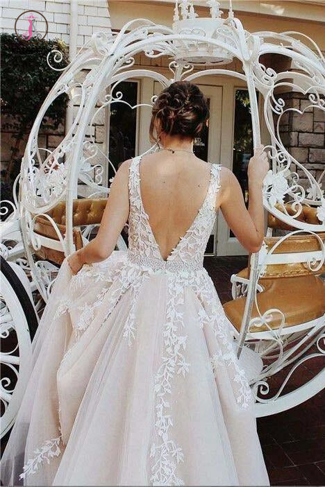 Ombreprom Wedding Dress Elegant Lace V Neck Backless with Appliques Bridal Gown